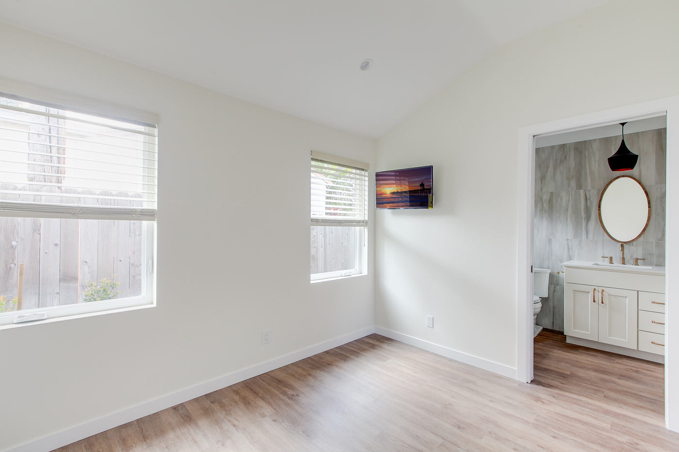 ADU Garage Conversion Bedroom - San Clemente